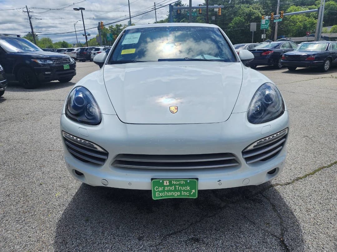 Photo 3 of 2014 Porsche Cayenne Platinum