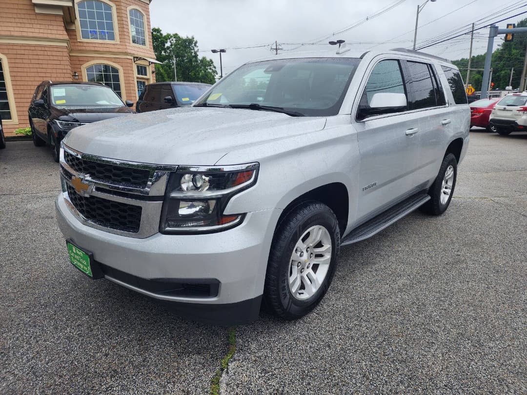 Photo 2 of 2018 Chevrolet Tahoe LT