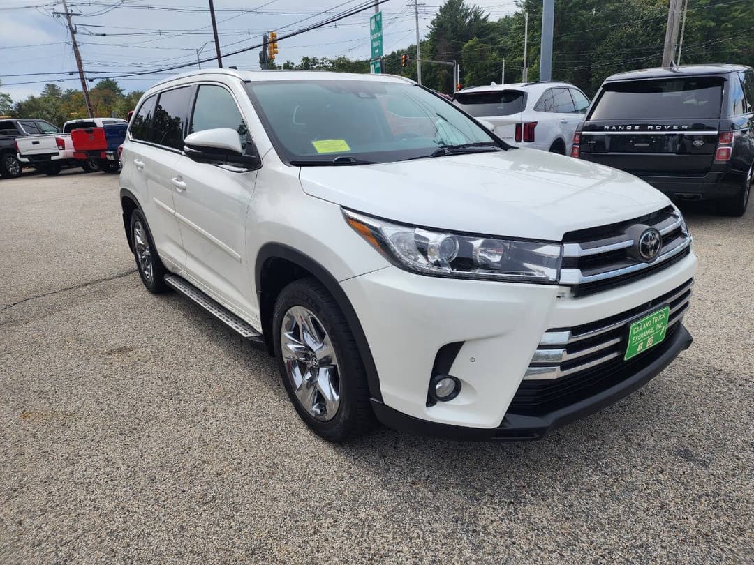 Photo 4 of 2018 Toyota Highlander Limited